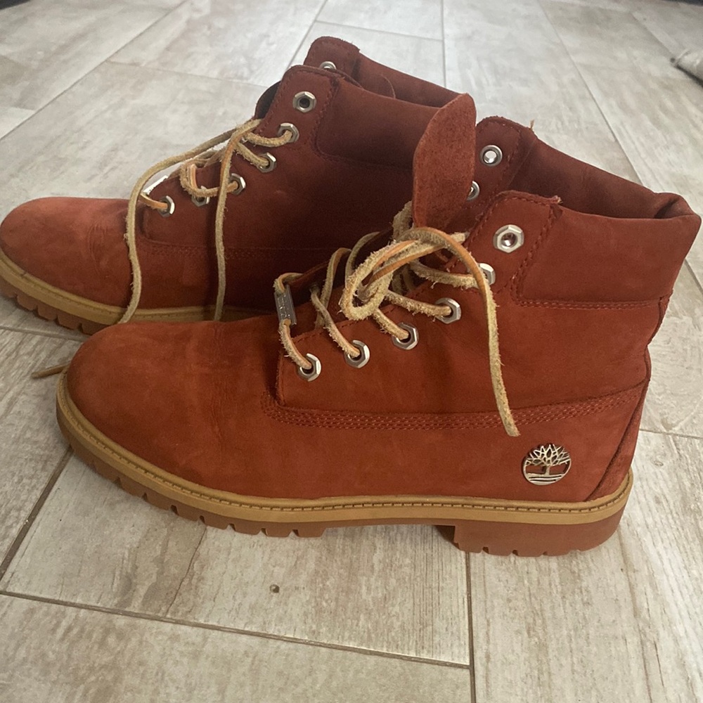 Timberland size 6 boys
